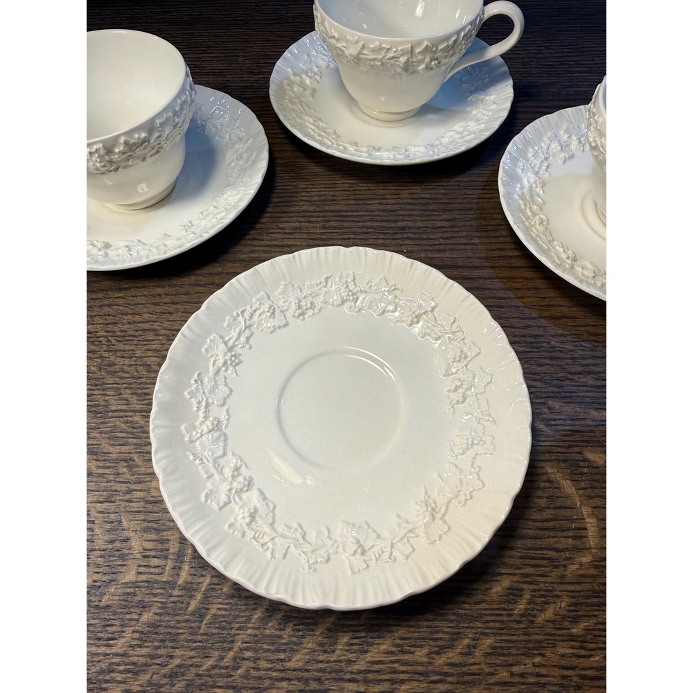 Vintage Wedgwood Embossed‎ Queens Ware Creamware Cups and Saucers, Set of 4 - Picture 6 of 16